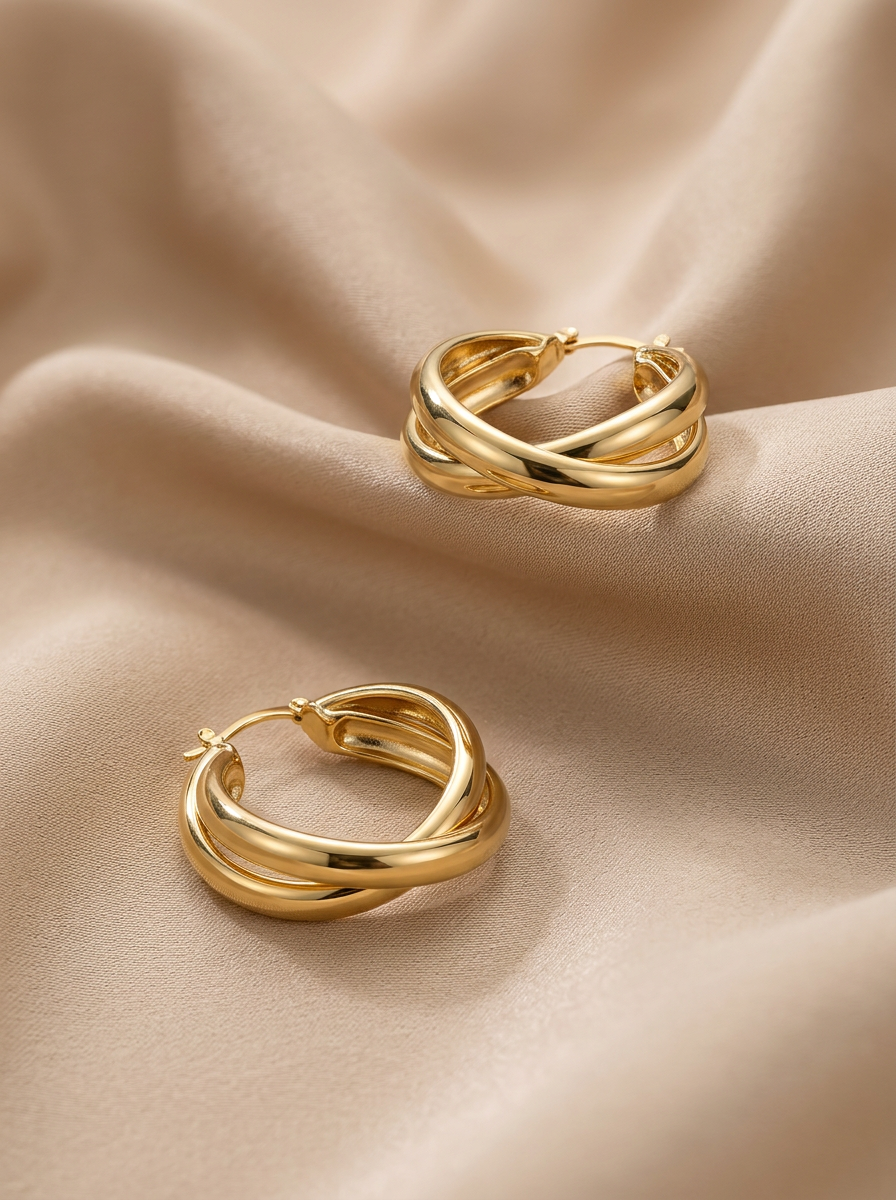 Boucles Entrelacées Dorées